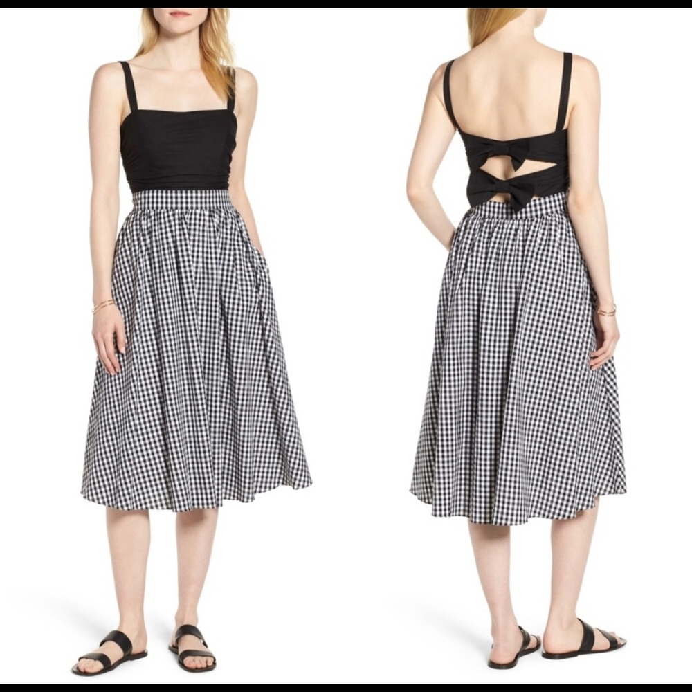 1901✨ Midi Dress With A Vintage Feel